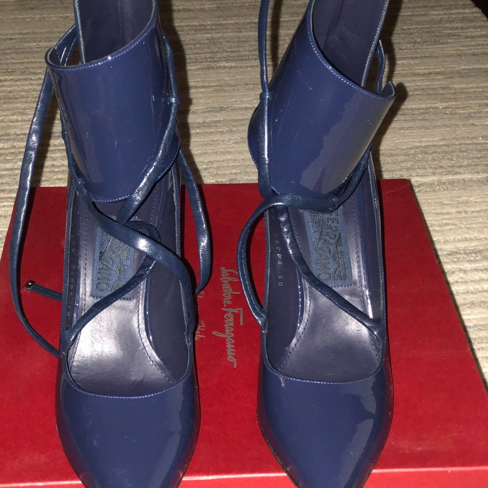 Salvatore Ferragamo Shoes - Picture 3 of 7